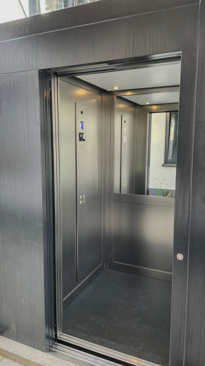Self-supporting elevator structure